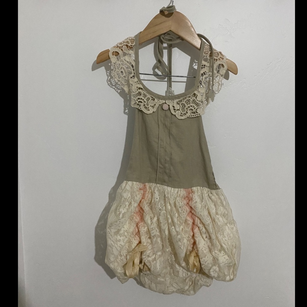 Dollcake Full Bloom Romper Size 6 EUC